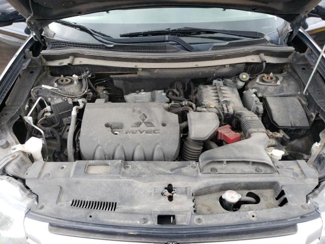 Photo 12 from auction – 2015 MITSUBISHI OUTLANDER with VIN JA4AZ3A32FZ012315