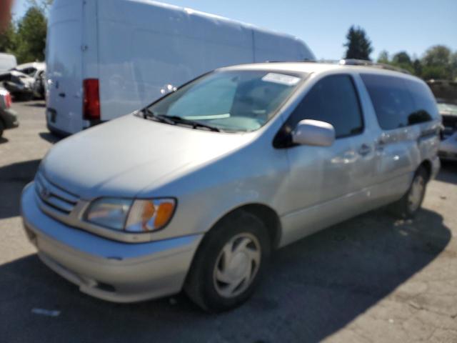 TOYOTA SIENNA LE 2003 with VIN 4T3ZF13C93U510073 - Photo from auction