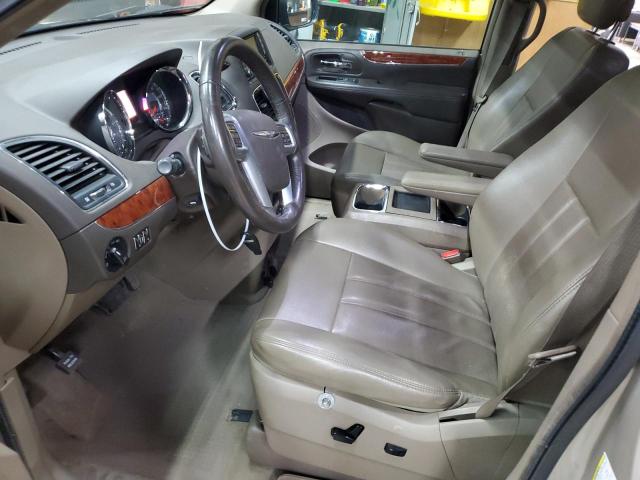 Photo 7 from auction – 2012 CHRYSLER TOWN & COU with VIN 2C4RC1CG3CR362458