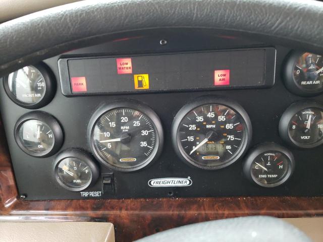 صورة رقم 8 من المزاد - 2003 FREIGHTLINER CHASSIS X مع VIN 4UZAAHAK33CL77114