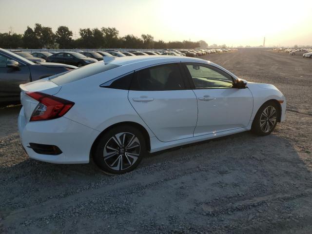 Photo 3 from auction – 2017 HONDA CIVIC EXL with VIN 19XFC1F75HE208762