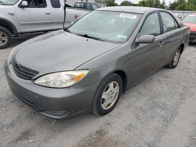 TOYOTA CAMRY LE 2003 with VIN 4T1BF30K73U567342 - Photo from auction