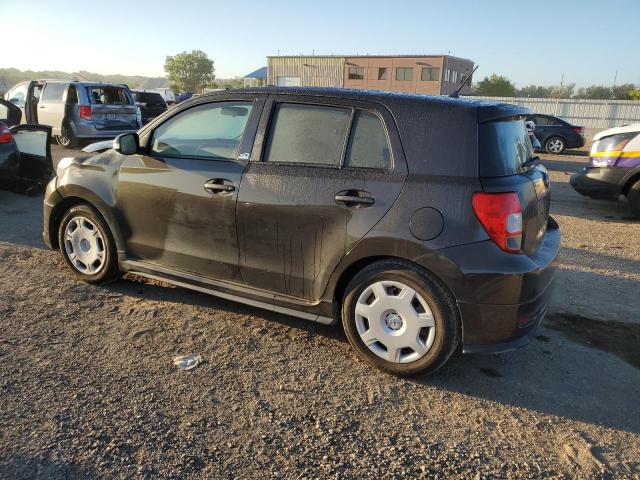 Photo 2 from auction – 2011 TOYOTA SCION XD with VIN JTKKU4B45B1011022