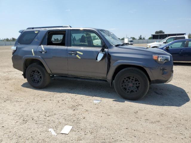 Photo 4 from auction – 2021 TOYOTA 4RUNNER SR with VIN JTERU5JR4M5945706