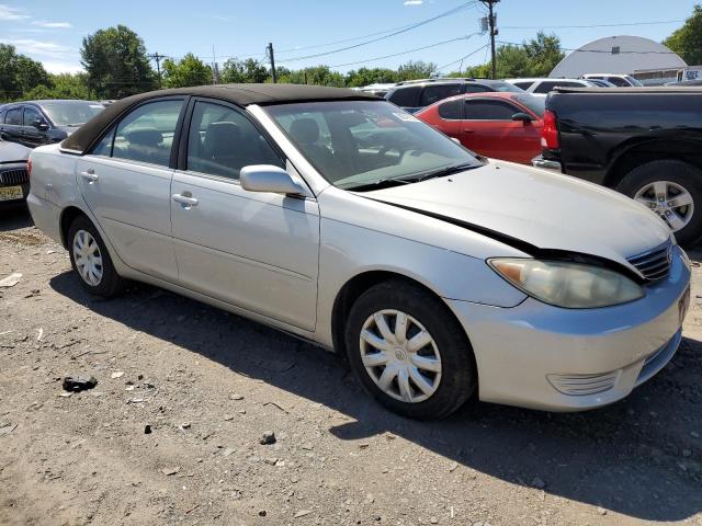 Photo 4 from auction – 2005 TOYOTA CAMRY LE with VIN 4T1BE32K85U420823