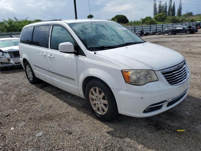Photo 4 from auction – 2014 CHRYSLER TOWN & COU with VIN 2C4RC1BG3ER402588