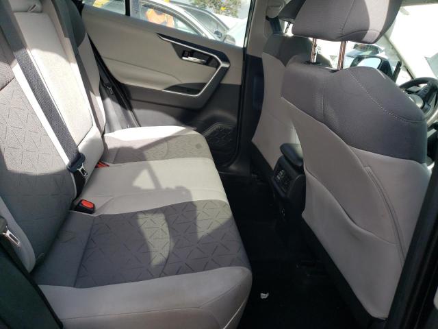 Photo 10 from auction – 2020 TOYOTA RAV4 XLE with VIN 2T3W1RFV3LC061696