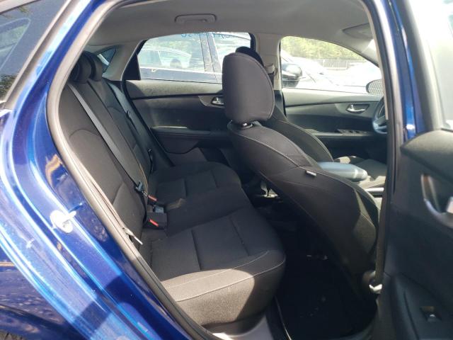 Photo 10 from auction – 2021 KIA FORTE FE with VIN 3KPF24AD9ME381227