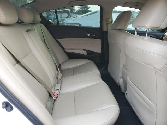 Photo 10 from auction – 2016 ACURA ILX BASE W with VIN 19UDE2F33GA001990