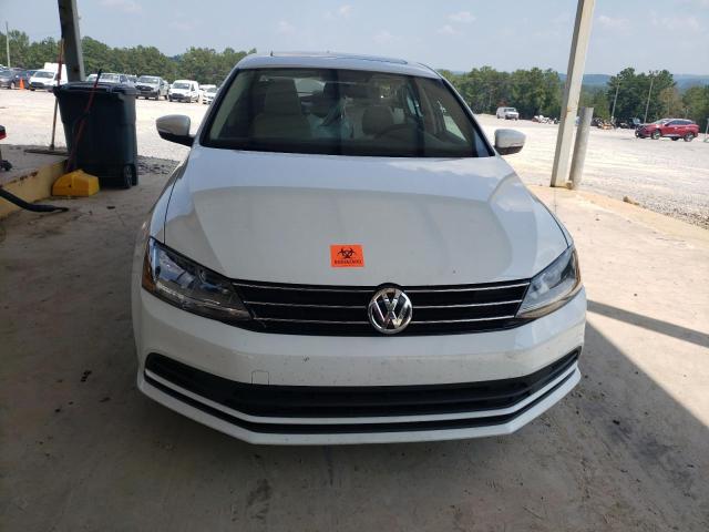 Photo 5 from auction – 2017 VOLKSWAGEN JETTA SE with VIN 3VWDB7AJ5HM296392