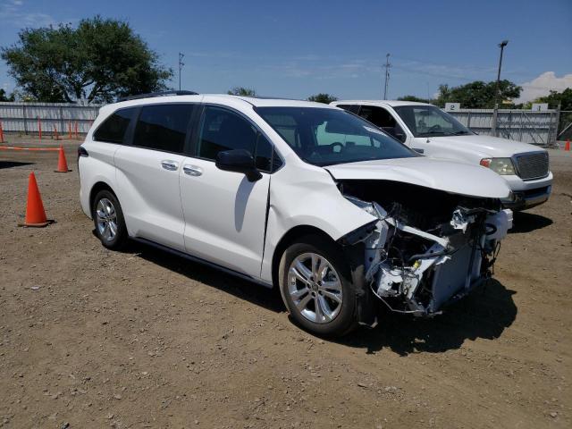 Photo 4 from auction – 2023 TOYOTA SIENNA with VIN 5TDDSKFC2PS083267