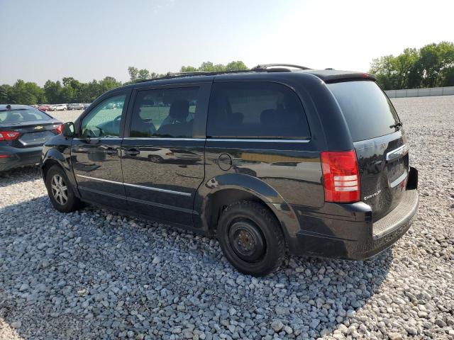 Photo 2 from auction – 2010 CHRYSLER TOWN & COU with VIN 2A4RR5D11AR428304
