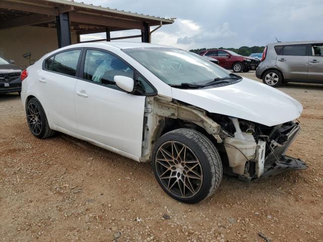 Photo 4 from auction – 2016 KIA FORTE LX with VIN KNAFK4A68G5604629