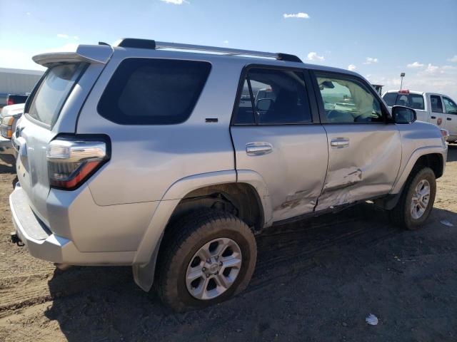 Photo 3 from auction – 2020 TOYOTA 4RUNNER SR with VIN JTEBU5JR8L5834737