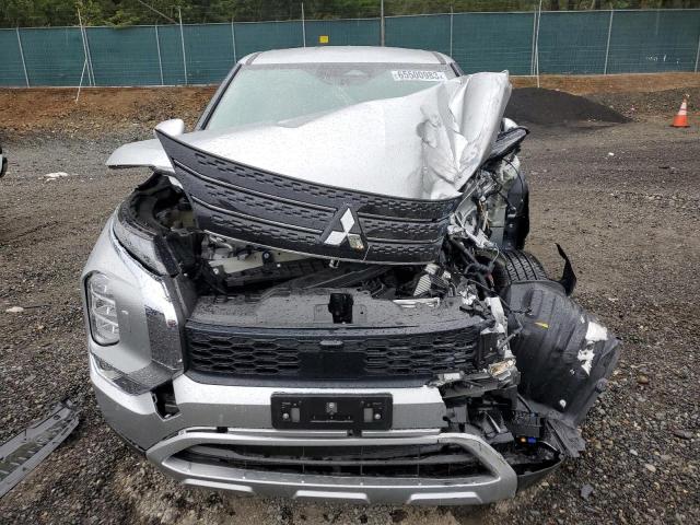 Photo 5 from auction – 2023 MITSUBISHI OUTLANDER with VIN JA4J4UA85PZ011919