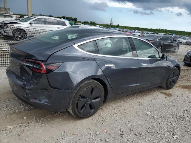 Photo 3 from auction – 2018 TESLA MODEL 3 with VIN 5YJ3E1EAXJF123619