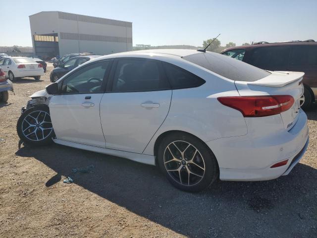 Photo 2 from auction – 2016 FORD FOCUS SE with VIN 1FADP3F26GL281842