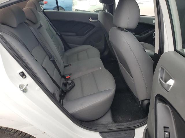 Photo 10 from auction – 2017 KIA FORTE LX with VIN 3KPFL4A77HE083045