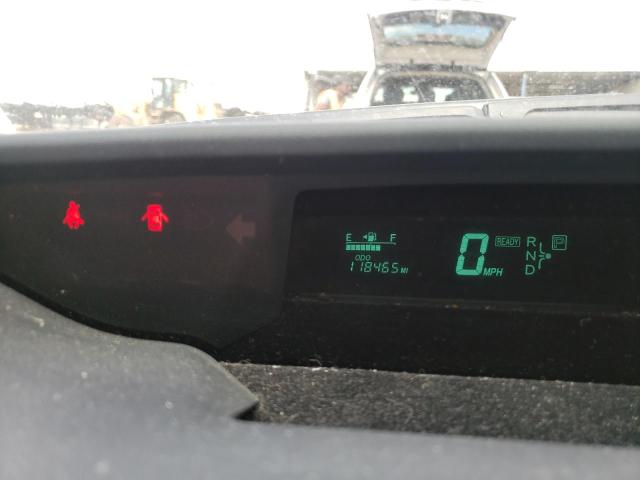 Photo 9 from auction – 2005 TOYOTA PRIUS with VIN JTDKB20U053047357