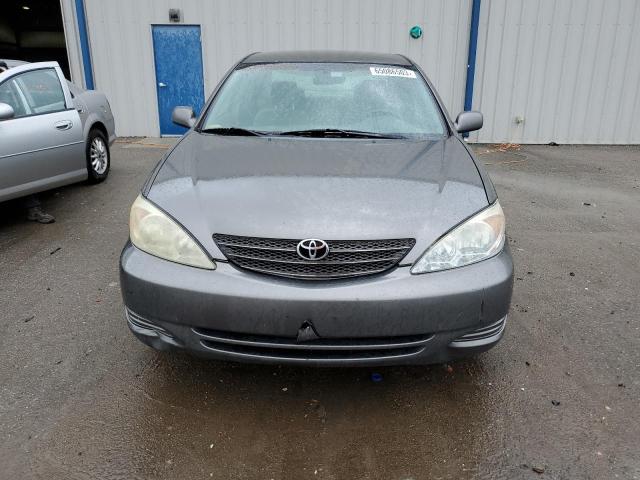 Photo 5 from auction – 2004 TOYOTA CAMRY LE with VIN 4T1BE32K04U914589