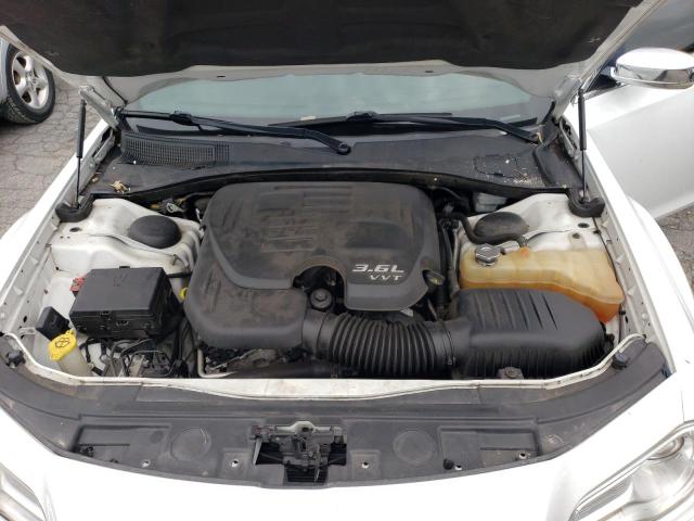 Photo 11 from auction – 2011 CHRYSLER 300 LIMITE with VIN 2C3CA5CG5BH592787