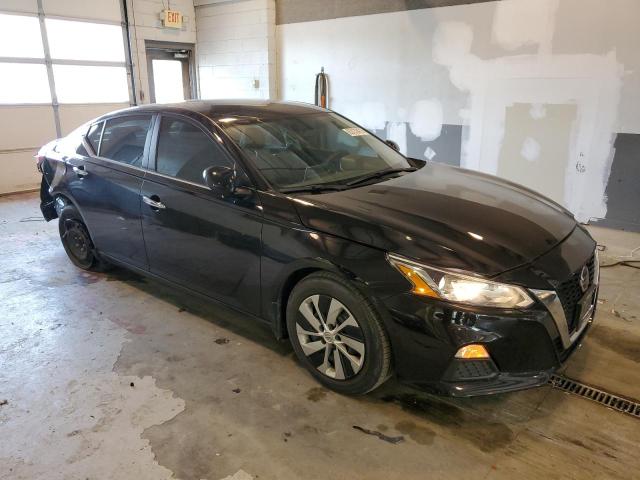Photo 4 from auction – 2019 NISSAN ALTIMA S with VIN 1N4BL4BV8KC143124