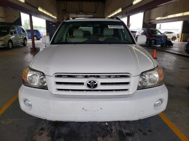 Photo 5 from auction – 2004 TOYOTA HIGHLANDER with VIN JTEEP21A240049206