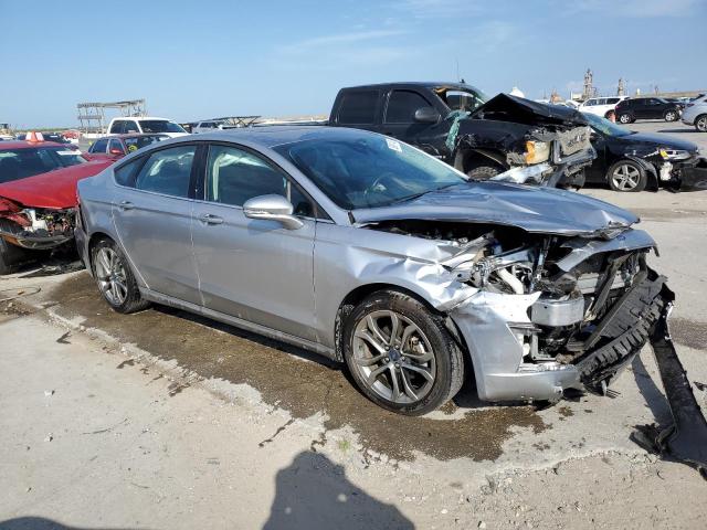 Photo 4 from auction – 2020 FORD FUSION SEL with VIN 3FA6P0CD9LR252618