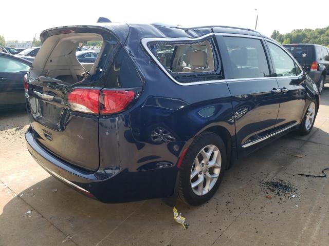 Photo 3 from auction – 2018 CHRYSLER PACIFICA T with VIN 2C4RC1EG4JR172047