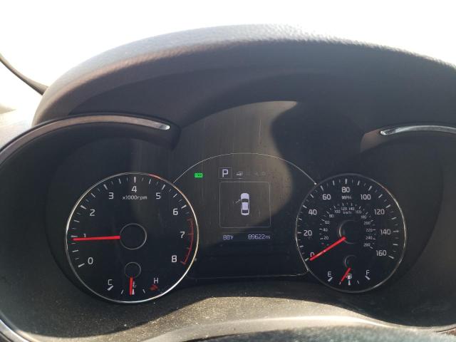Photo 9 from auction – 2018 KIA FORTE LX with VIN 3KPFL4A77JE164519