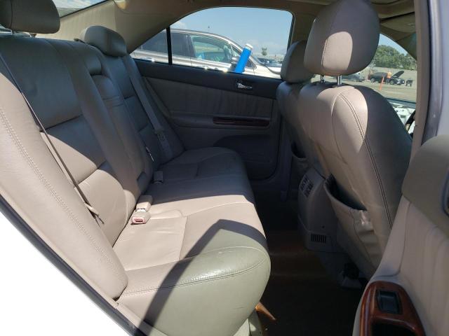 Photo 10 from auction – 2004 TOYOTA CAMRY LE with VIN 4T1BF32K84U069763