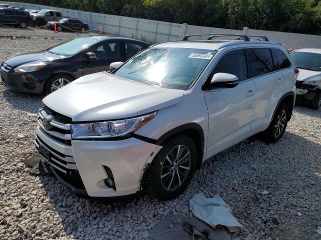 Foto 1 de la subasta – 2017 TOYOTA HIGHLANDER con VIN 5TDJZRFH8HS514893