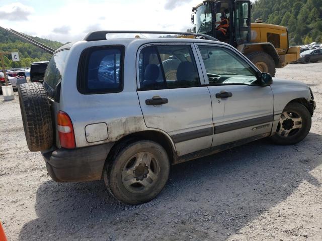 Photo 3 from auction – 2000 CHEVROLET TRACKER with VIN 2CNBJ13CXY6947627