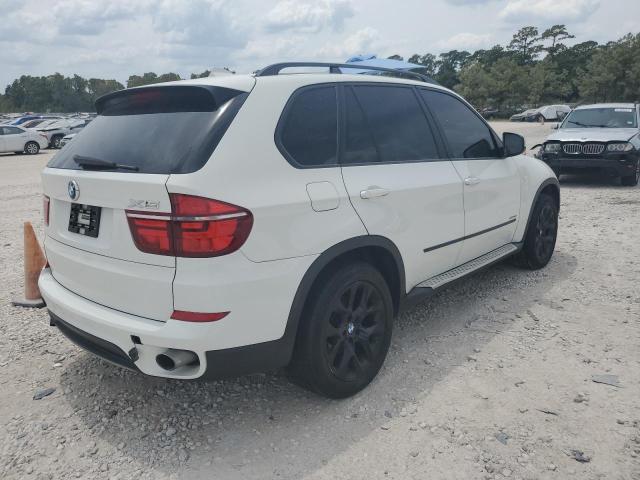 Photo 3 from auction – 2011 BMW X5 XDRIVE3 with VIN 5UXZV4C58BL740662
