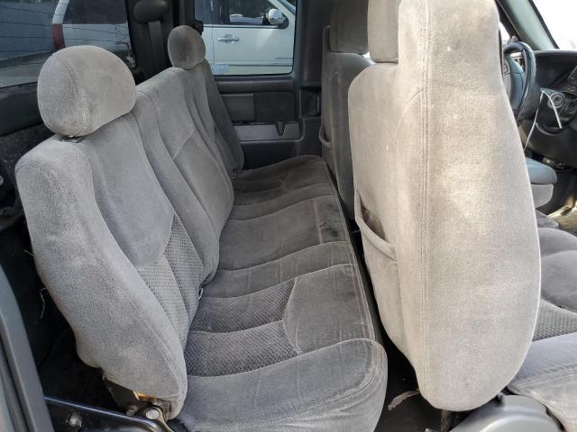 Photo 10 from auction – 2005 CHEVROLET SILVERADO with VIN 2GCEC19V551361608