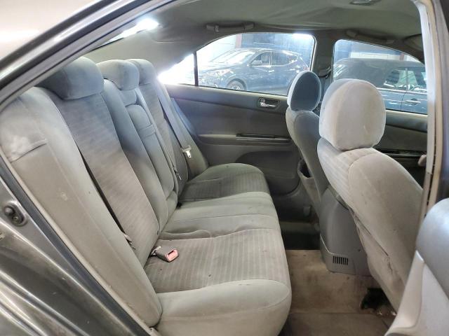 Photo 10 from auction – 2005 TOYOTA CAMRY LE with VIN 4T1BF32K25U590060