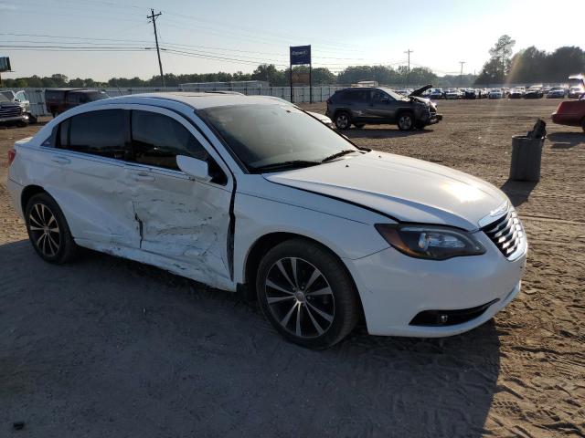 صورة رقم 4 من المزاد - 2013 CHRYSLER 200 TOURIN مع VIN 1C3CCBBB3DN598046
