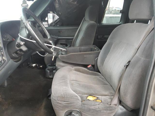 Снимка 7 от търг – 2002 CHEVROLET SILVERADO с VIN 2GCEK19T021306058