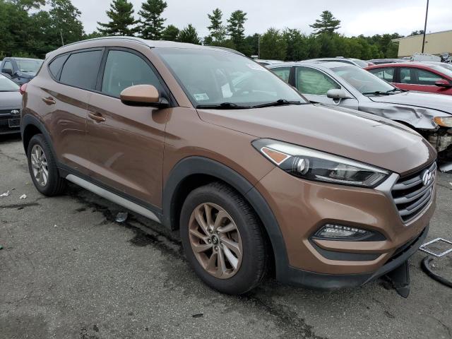 Photo 4 from auction – 2017 HYUNDAI TUCSON LIM with VIN KM8J3CA43HU497415