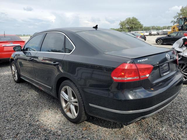 Photo 2 from auction – 2013 VOLKSWAGEN PASSAT SEL with VIN 1VWCM7A32DC078753