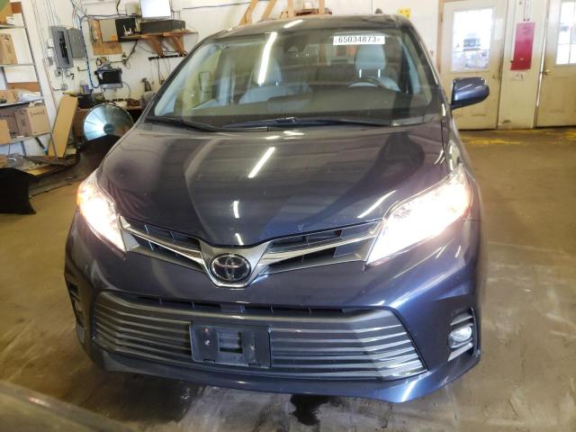 Photo 5 from auction – 2018 TOYOTA SIENNA XLE with VIN 5TDYZ3DC3JS961706