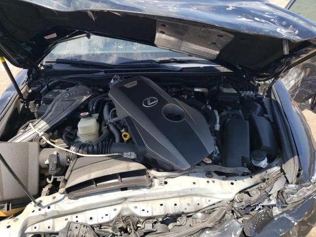 Снимка 11 от търг – 2017 LEXUS IS 200T с VIN JTHBA1D27H5043058