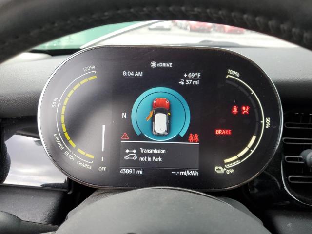 Photo 9 from auction – 2022 MINI COOPER SE with VIN WMW13DJ05N2P99235