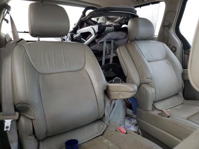 Photo 11 from auction – 2004 TOYOTA SIENNA XLE with VIN 5TDZA22C04S117331