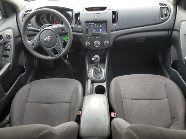 Снимка 8 от търг – 2012 KIA FORTE EX с VIN KNAFU4A29C5637219