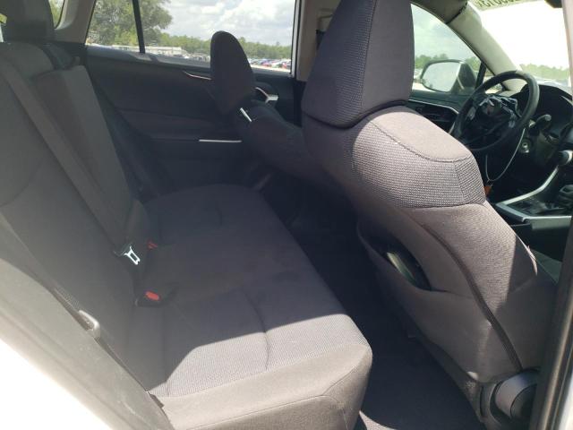 Photo 10 from auction – 2020 TOYOTA RAV4 LE with VIN JTMF1RFV7LD050518
