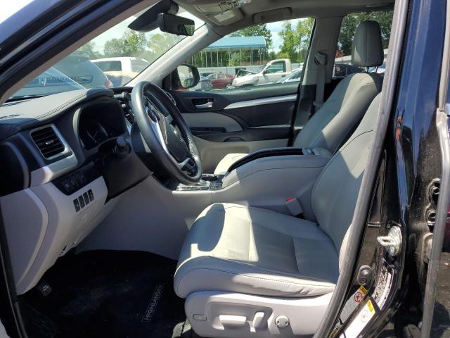 Снимка 7 от търг – 2018 TOYOTA HIGHLANDER с VIN 5TDJZRFH5JS841726