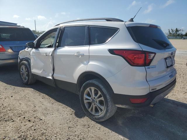 Photo 2 from auction – 2019 FORD ESCAPE SEL with VIN 1FMCU0HD0KUA90282