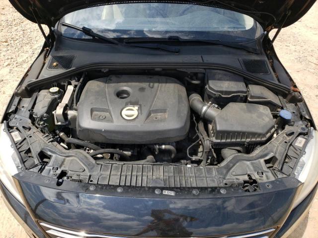 Photo 11 from auction – 2015 VOLVO S60 PLATIN with VIN YV140MFD4F1318638