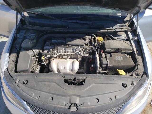 Photo 11 from auction – 2015 CHRYSLER 200 LIMITE with VIN 1C3CCCAB8FN743771
